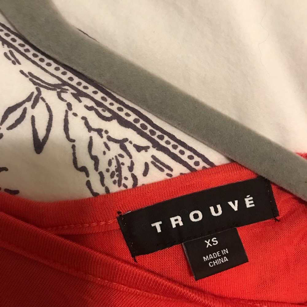 Trouve Open Back Top - Picture 2 of 3